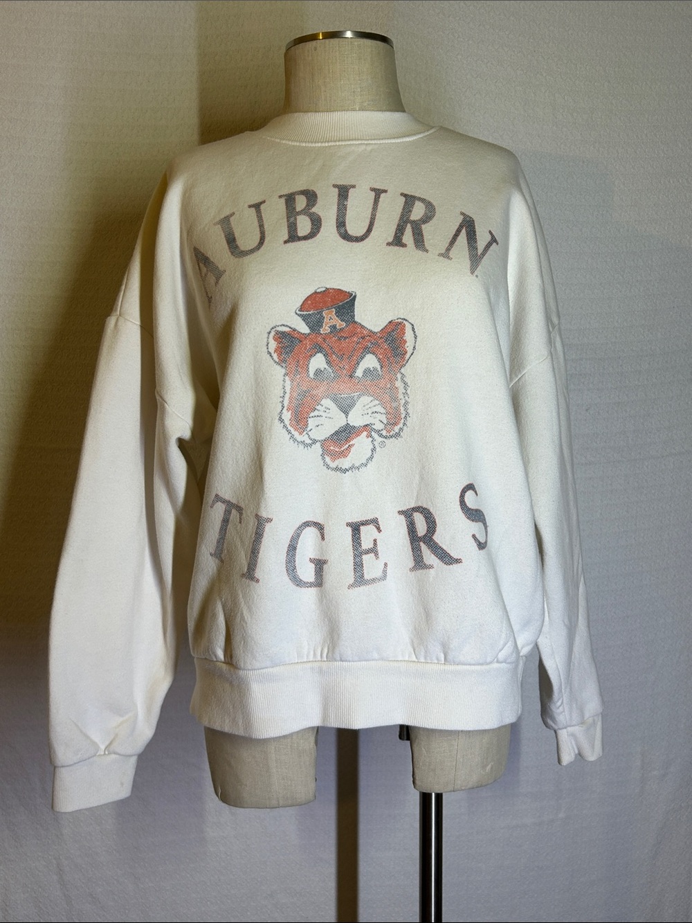 Ivory Auburn Tigers Graphic Crewneck Sweatshirt